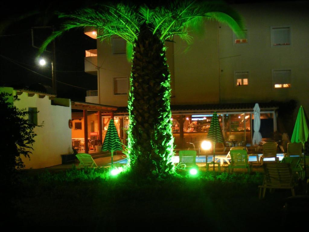 Australia Hotel Gazi Εξωτερικό φωτογραφία
